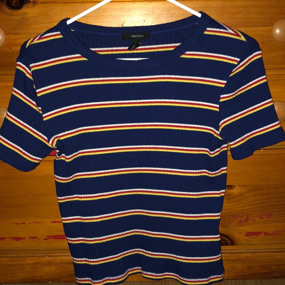navy blue tshirt/ crop top
